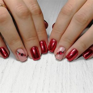 کاشت ناخن حرفه ای سعادت آباد